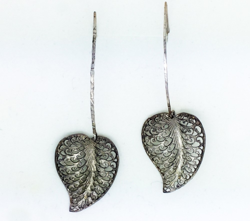 Silver leaf Yemenite earrings